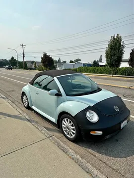 2004 Volkswagen New Beetle 2.5 Convertible 2D