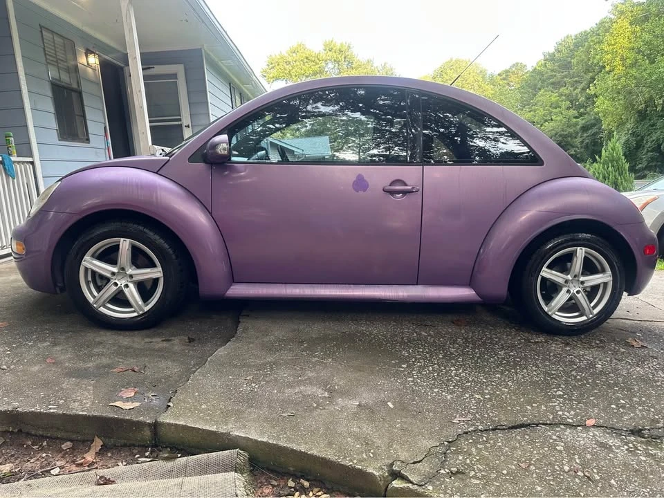 2004 Volkswagen New Beetle - Image 2 of 9