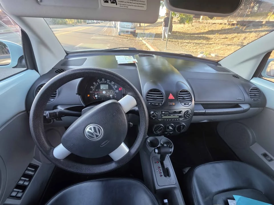 2004 Volkswagen New Beetle - Image 11 of 11