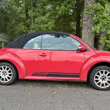 2004 Volkswagen New Beetle Convertible GLS