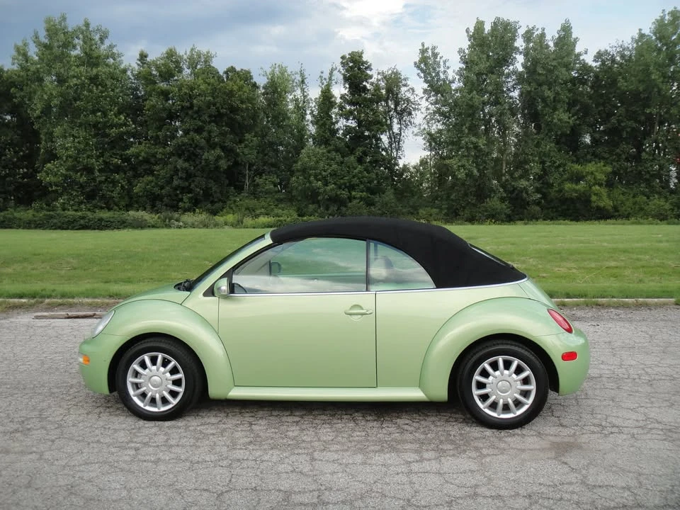 2004 Volkswagen New Beetle - Image 16 of 20
