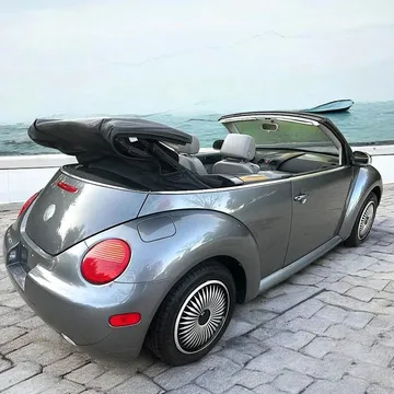 2004 Volkswagen New Beetle GL 2.0L Convertible