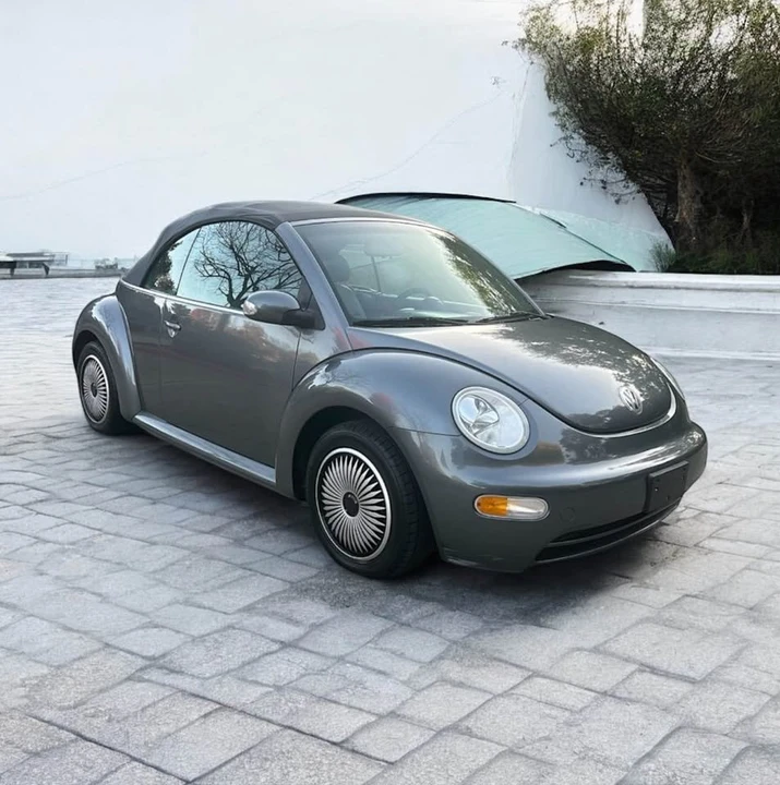2004 Volkswagen New Beetle - Image 4 of 20