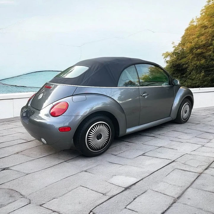 2004 Volkswagen New Beetle - Image 7 of 20