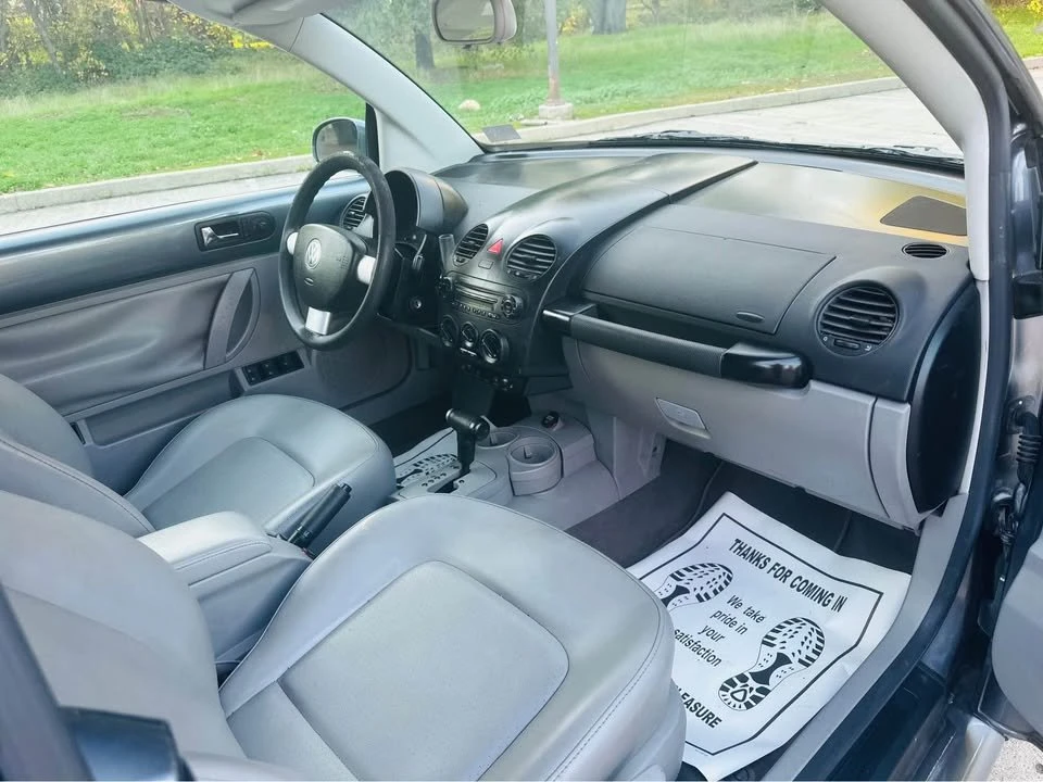 2004 Volkswagen New Beetle - Image 16 of 20