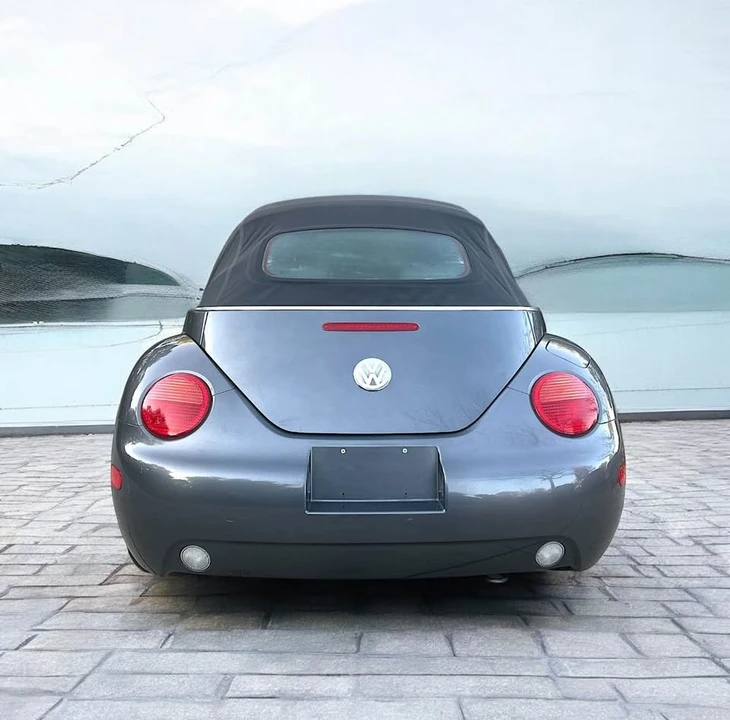 2004 Volkswagen New Beetle - Image 8 of 20