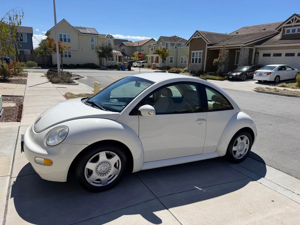 2004 Volkswagen New Beetle - Image 7 of 14