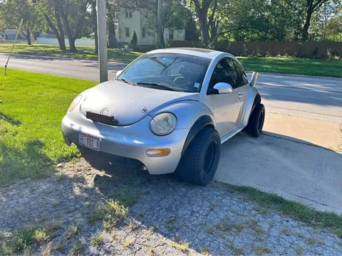 2004 Volkswagen New Beetle GL TDI Hatchback 2D