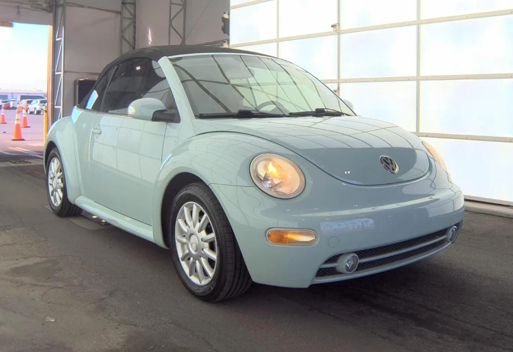 2004 Volkswagen New Beetle - Image 4 of 12