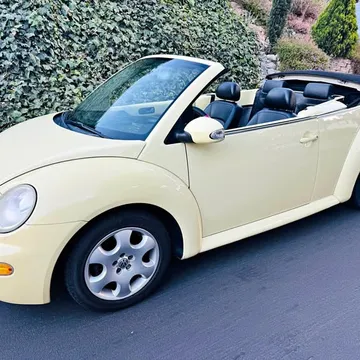 2004 Volkswagen New Beetle GLS Convertible 2D