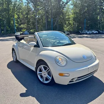 2004 Volkswagen New Beetle GLS Convertible 2D