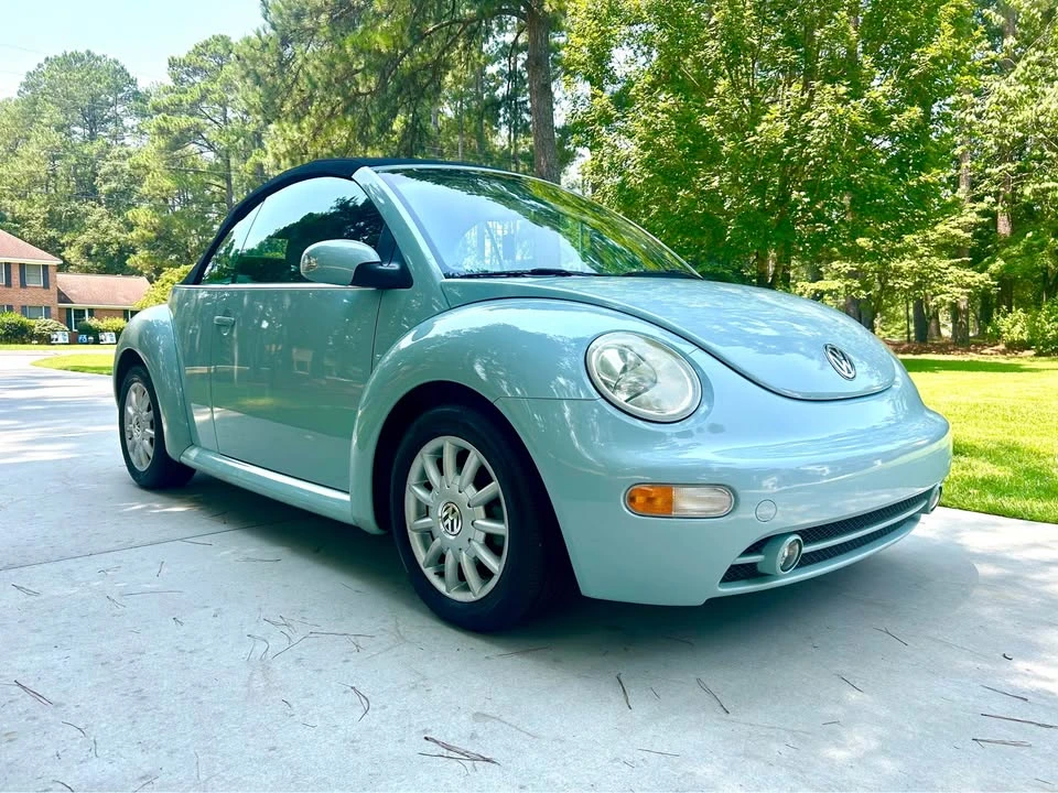 2004 Volkswagen New Beetle - Image 4 of 12