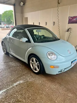2004 Volkswagen New Beetle GLS Convertible 2D
