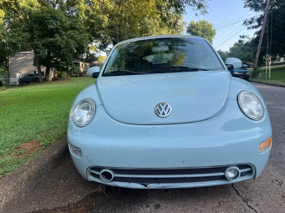 2004 Volkswagen New Beetle - Image 2 of 14