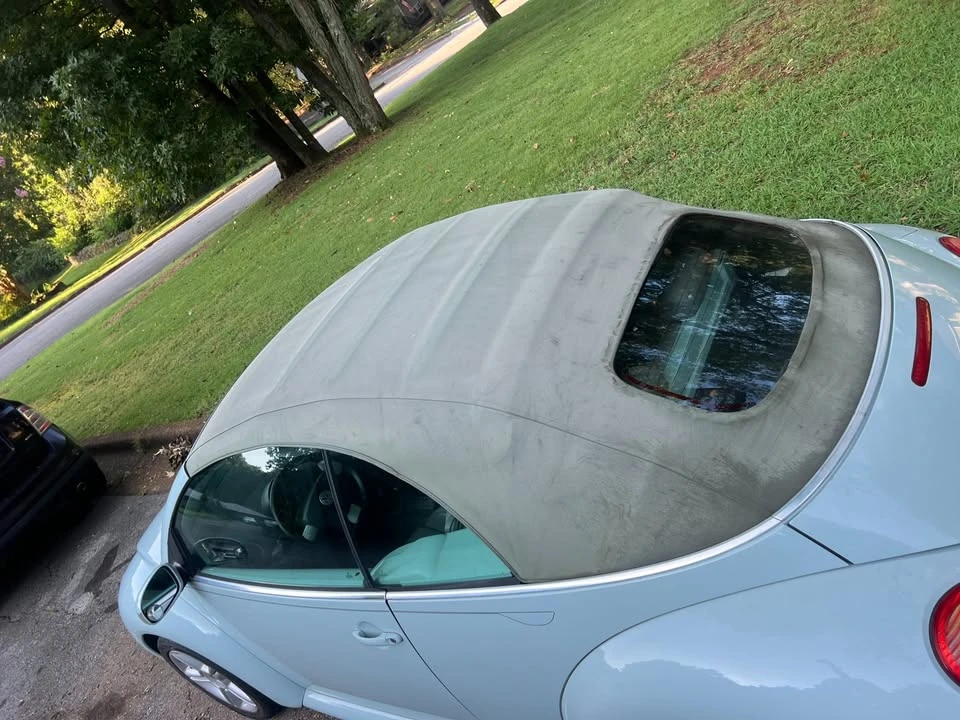 2004 Volkswagen New Beetle - Image 14 of 14
