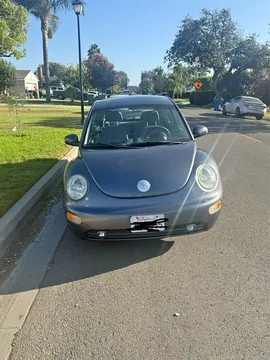 2004 Volkswagen New Beetle GLS Hatchback 2D