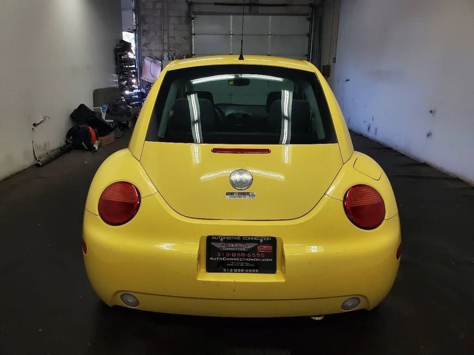 2004 Volkswagen New Beetle - Image 6 of 19