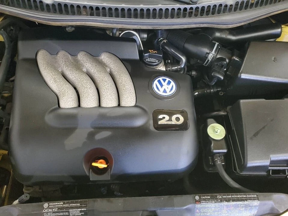 2004 Volkswagen New Beetle - Image 4 of 19