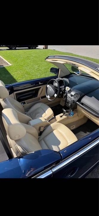 2004 Volkswagen New Beetle - Image 5 of 6