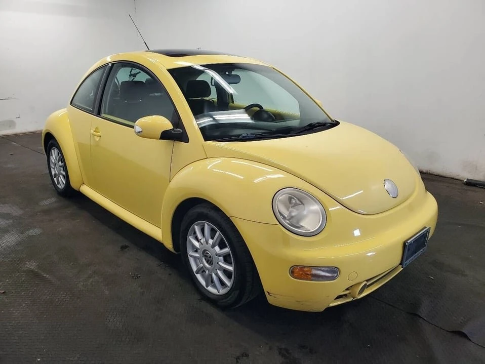 2004 Volkswagen New Beetle - Image 3 of 19