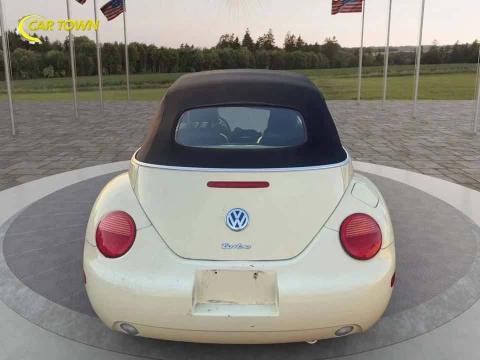2004 Volkswagen New Beetle - Image 10 of 19