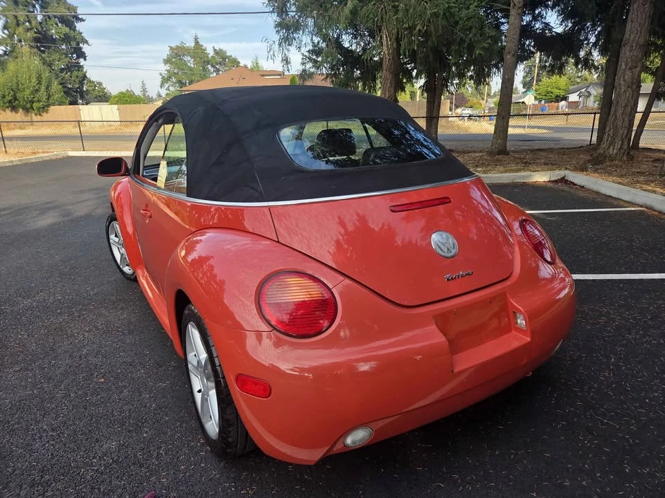 2004 Volkswagen New Beetle - Image 7 of 11