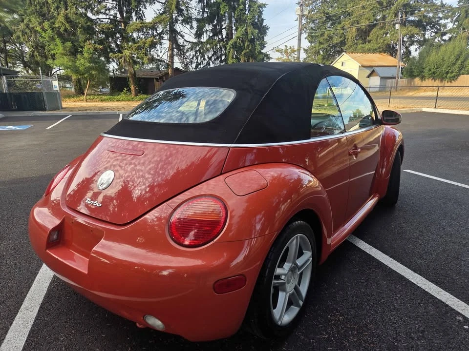 2004 Volkswagen New Beetle - Image 6 of 11