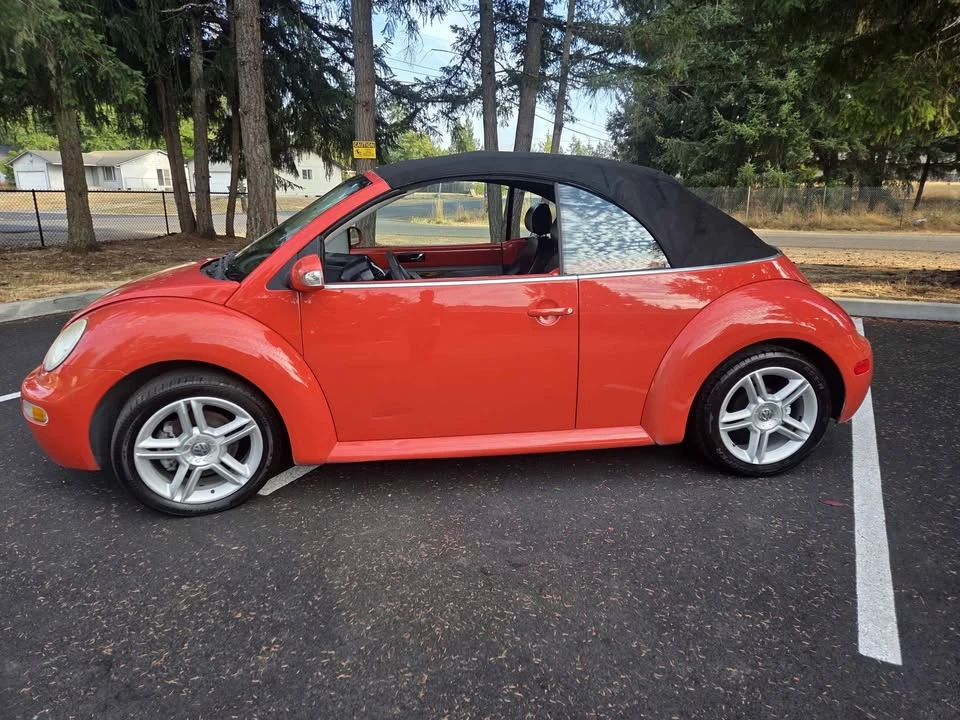 2004 Volkswagen New Beetle - Image 3 of 11