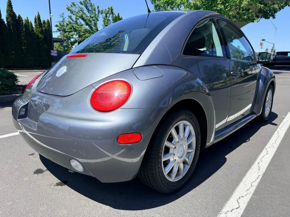 2004 Volkswagen New Beetle - Image 4 of 13