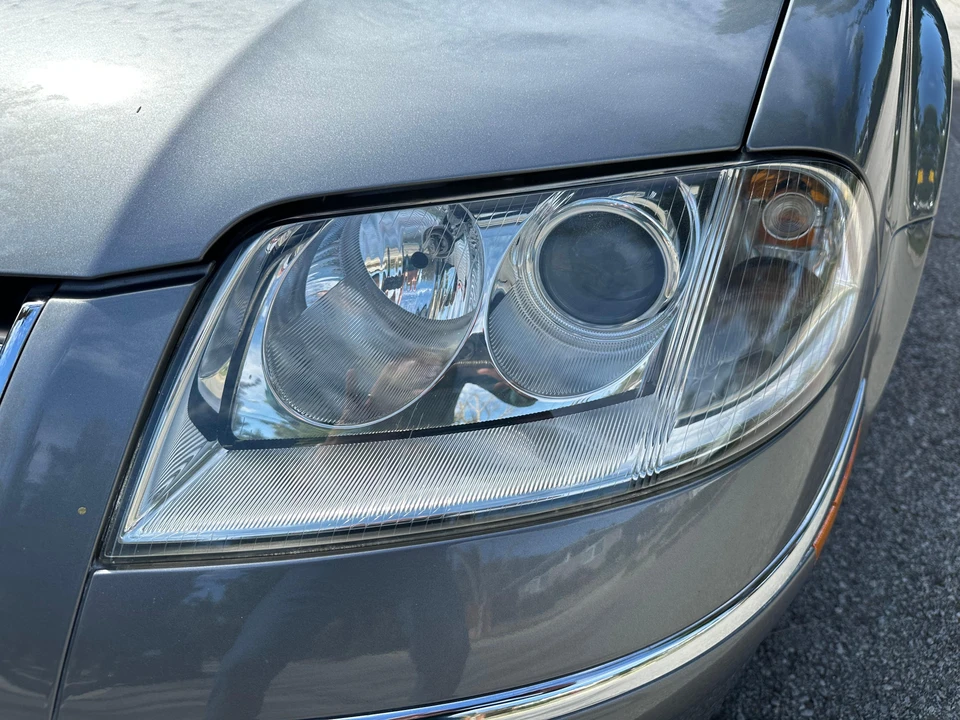 2004 Volkswagen Passat - Image 18 of 31