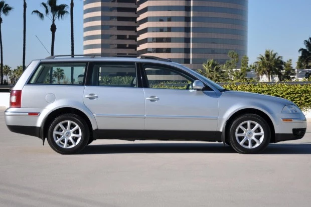 2004 Volkswagen Passat - Image 3 of 7