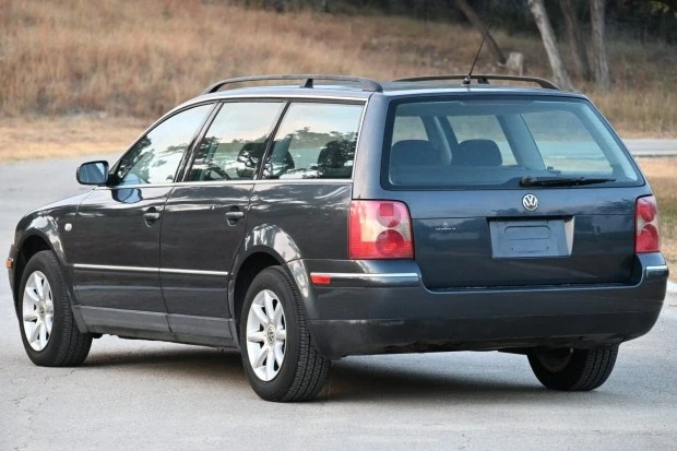 2004 Volkswagen Passat - Image 2 of 7