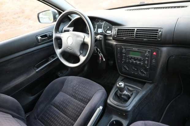 2004 Volkswagen Passat - Image 5 of 7