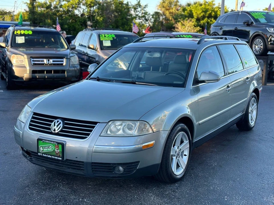 2004 Volkswagen Passat - Image 2 of 21