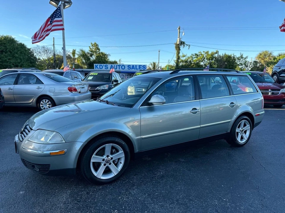 2004 Volkswagen Passat - Image 3 of 21