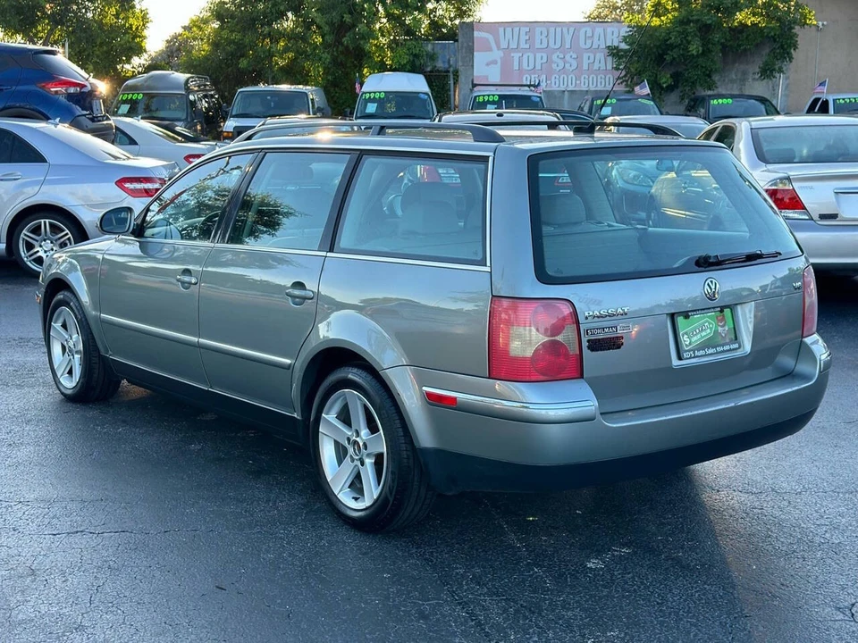 2004 Volkswagen Passat - Image 5 of 21