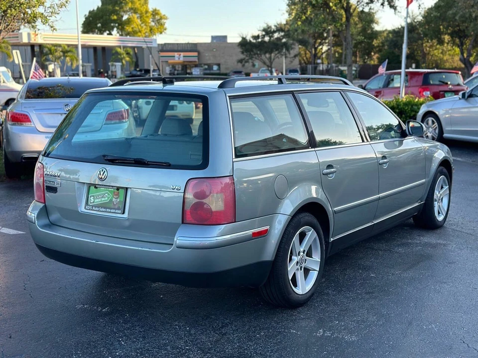 2004 Volkswagen Passat - Image 7 of 21