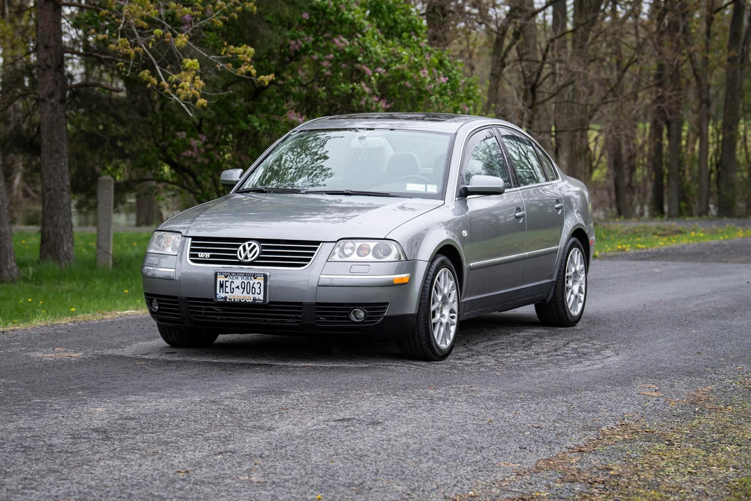 2004 Volkswagen Passat - Image 7 of 31