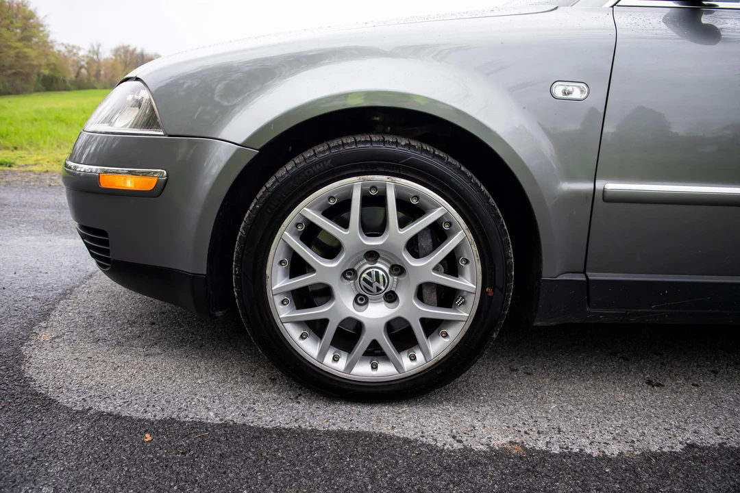2004 Volkswagen Passat - Image 26 of 31