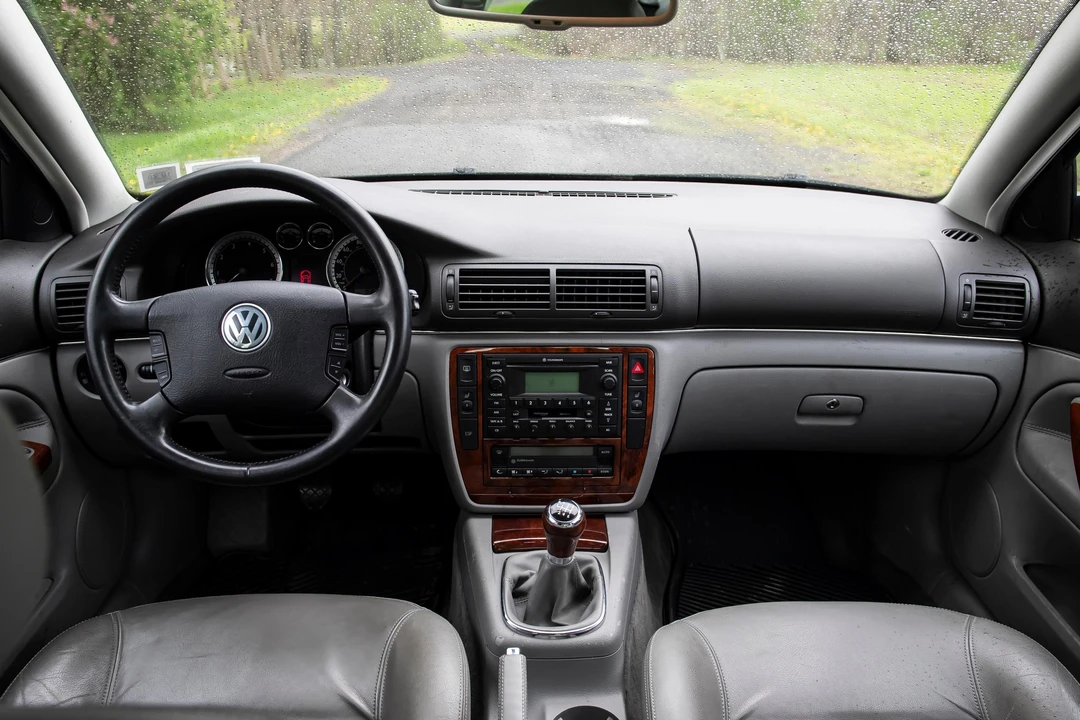 2004 Volkswagen Passat - Image 30 of 31