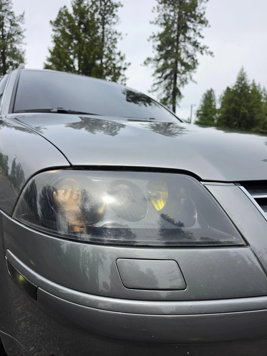 2004 Volkswagen Passat - Image 18 of 31