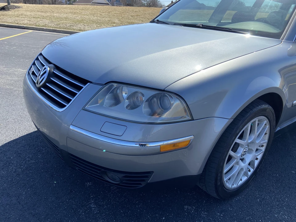 2004 Volkswagen Passat - Image 19 of 31