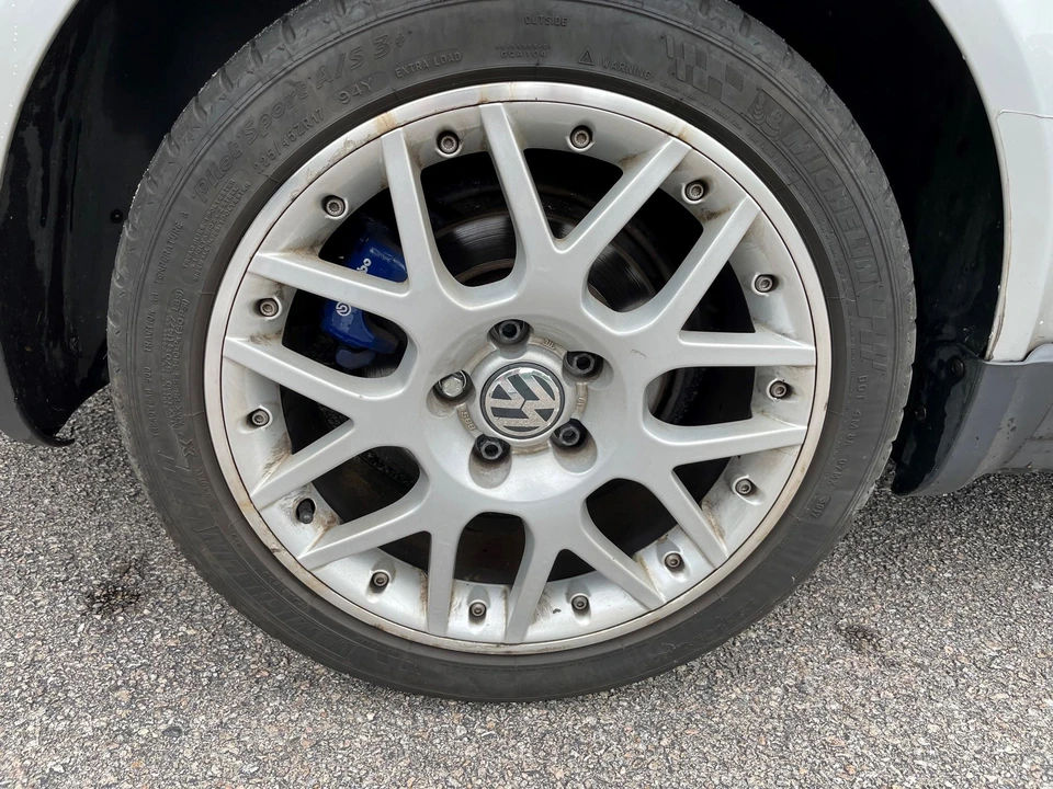 2004 Volkswagen Passat - Image 27 of 31