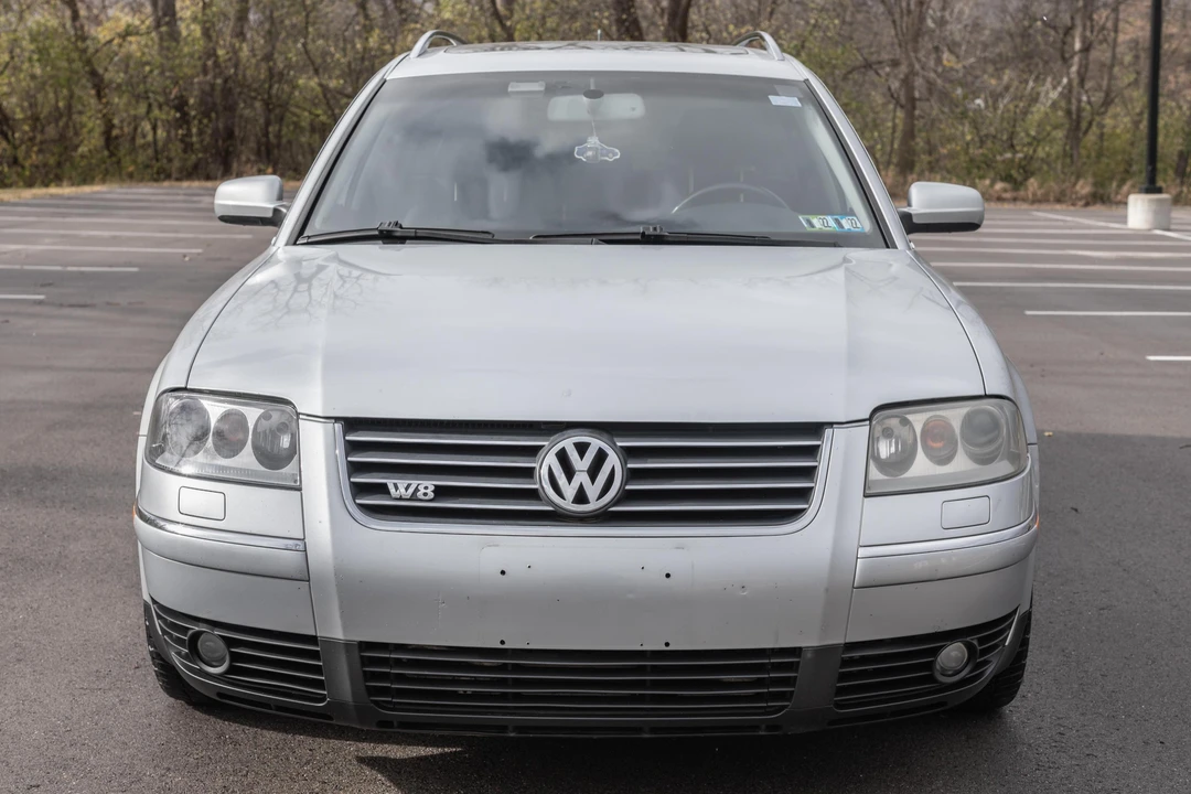 2004 Volkswagen Passat - Image 2 of 11