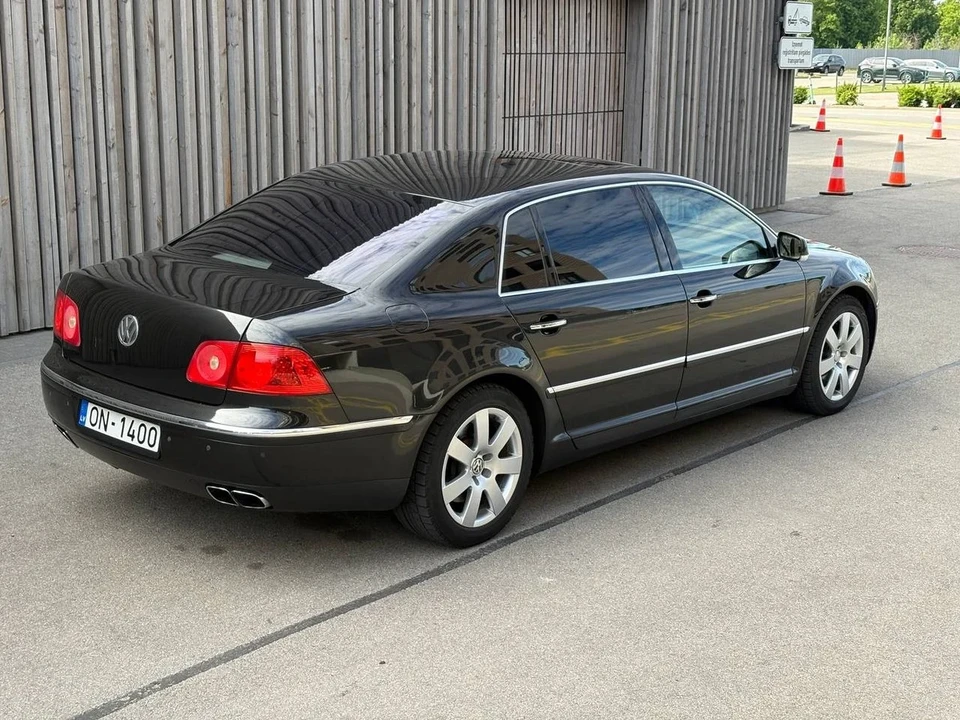 2004 Volkswagen Phaeton - Image 4 of 31