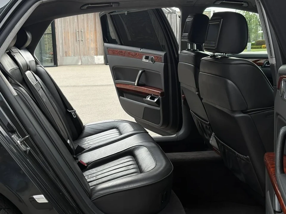 2004 Volkswagen Phaeton - Image 27 of 31