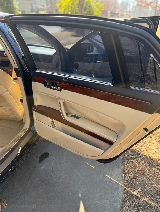 2004 Volkswagen Phaeton - Image 18 of 21