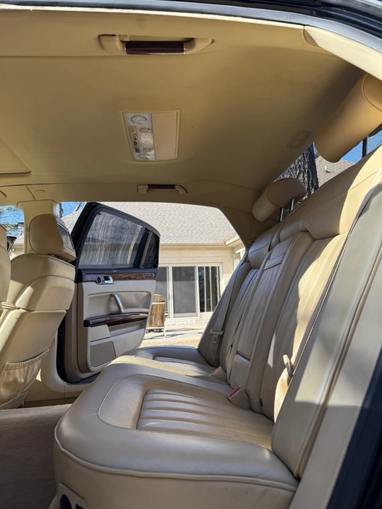 2004 Volkswagen Phaeton - Image 17 of 21