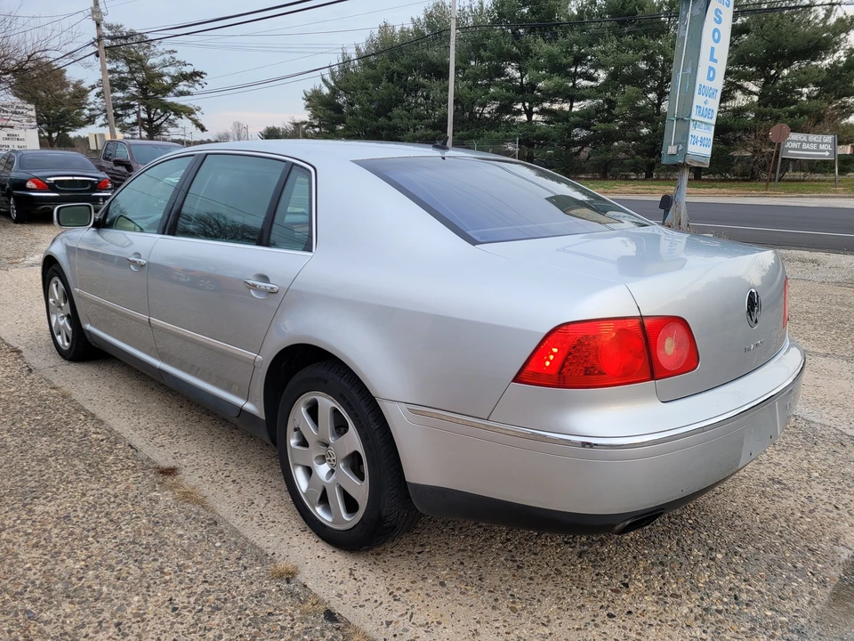 2004 Volkswagen Phaeton - Image 3 of 21