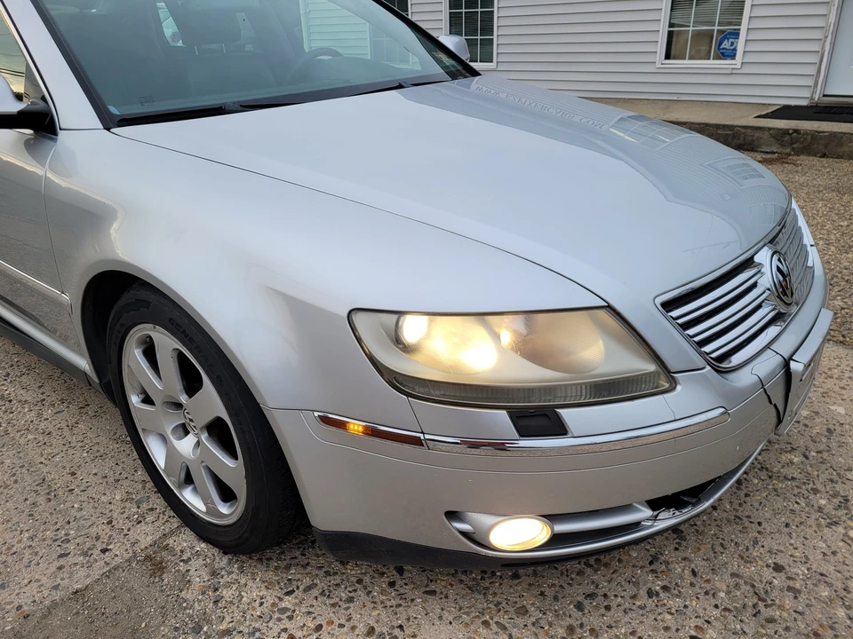 2004 Volkswagen Phaeton - Image 14 of 21